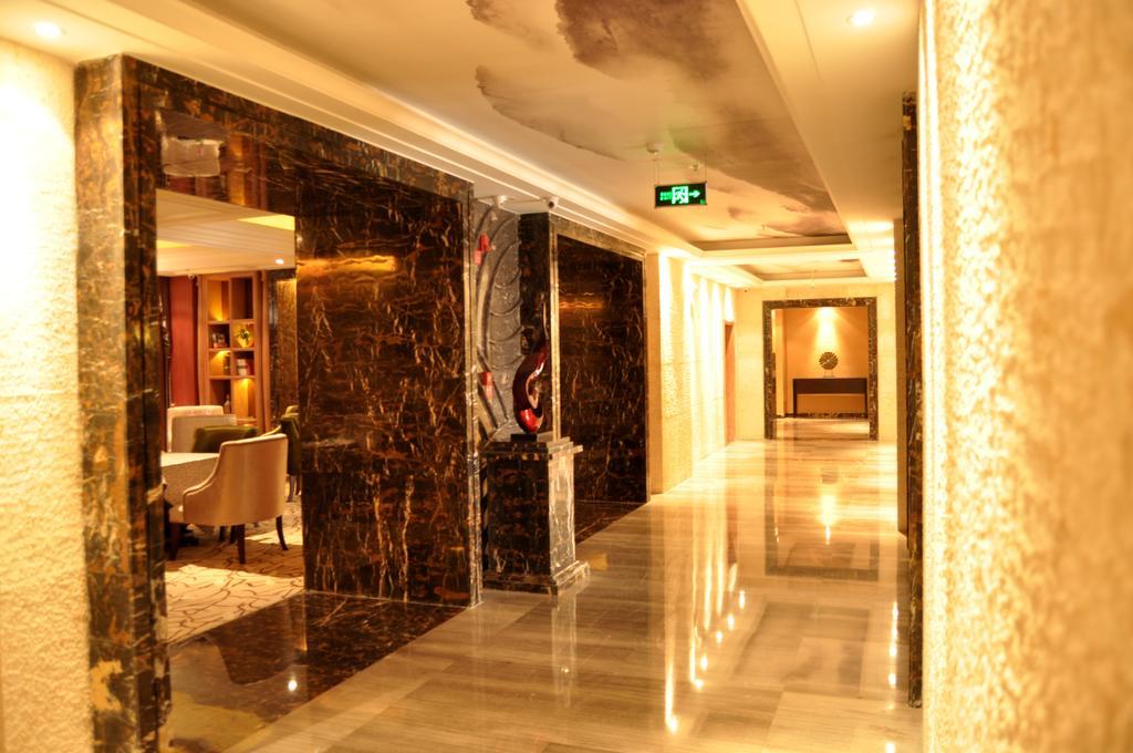 Mareka Haihe International Hotel Xichang Bagian luar foto