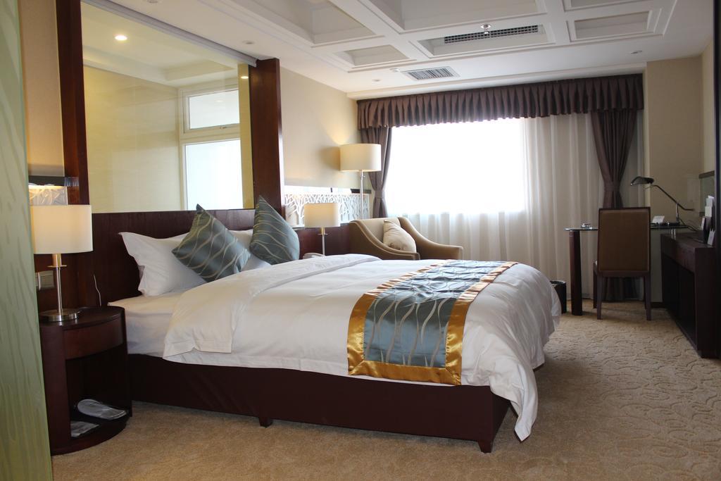Mareka Haihe International Hotel Xichang Bagian luar foto
